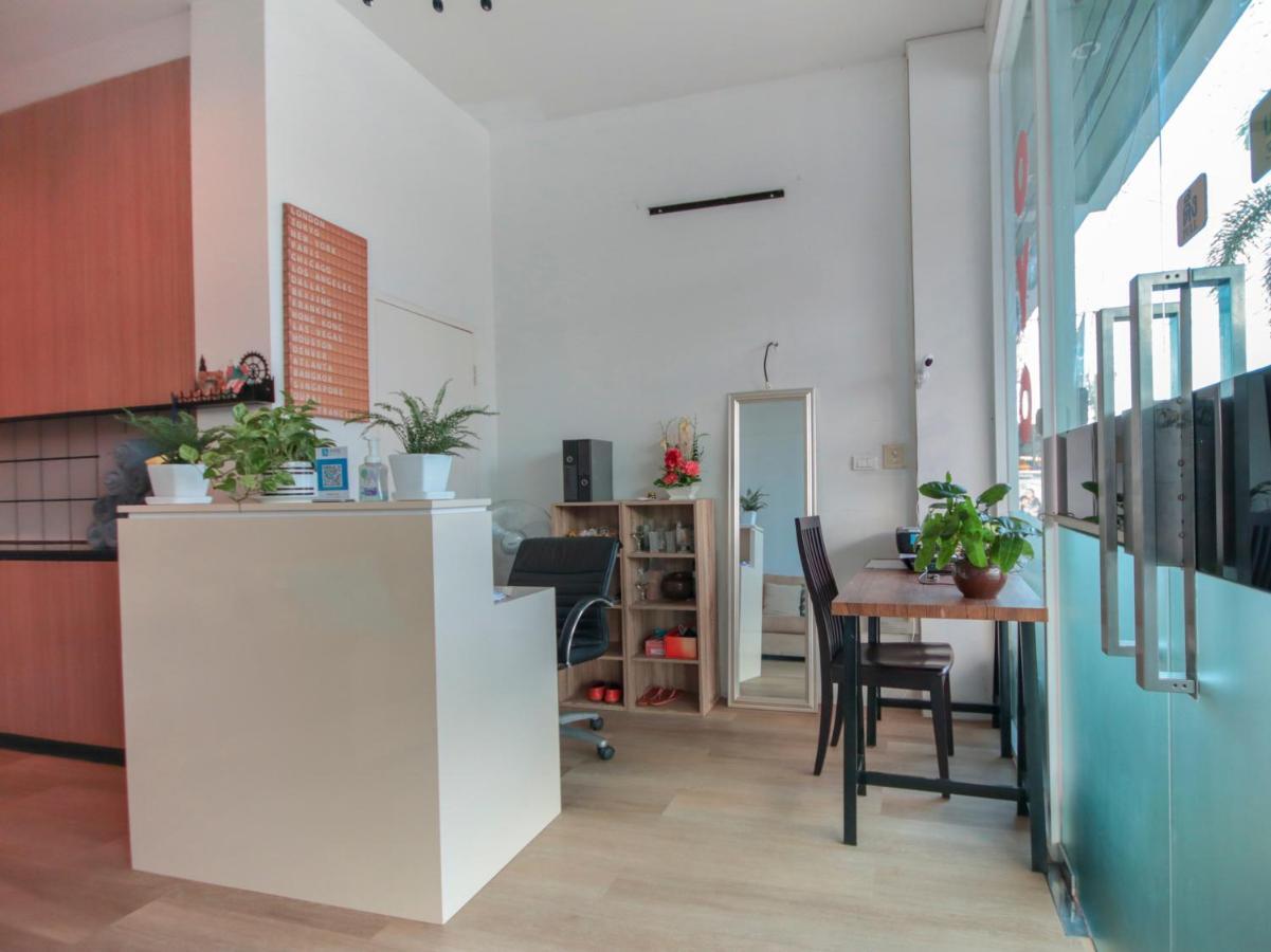 Oyo 1162 Chalong Home Place Bagian luar foto