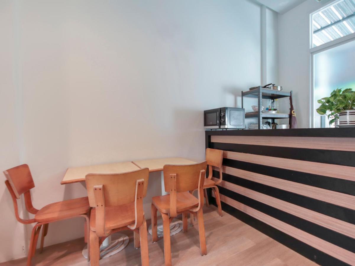Oyo 1162 Chalong Home Place Bagian luar foto